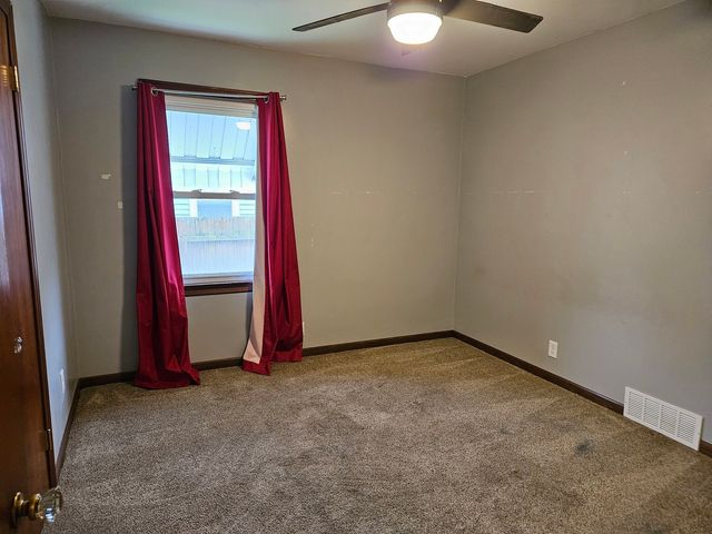 3601 30th Street, Rock Island, IL 61201