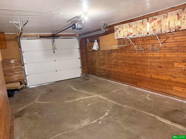 516 W 2nd Street, Wakefield, NE 68784