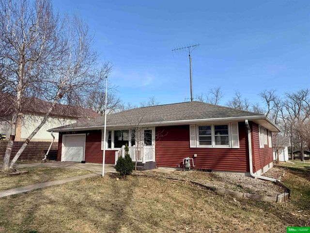 516 W 2nd Street, Wakefield, NE 68784