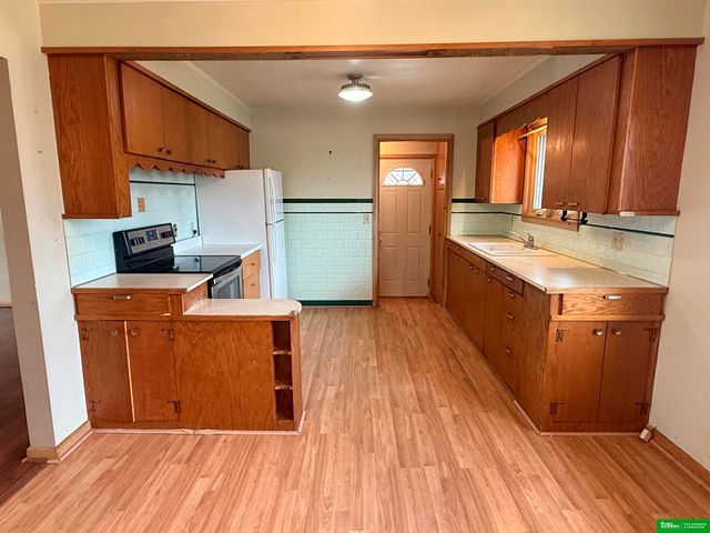 516 W 2nd Street, Wakefield, NE 68784