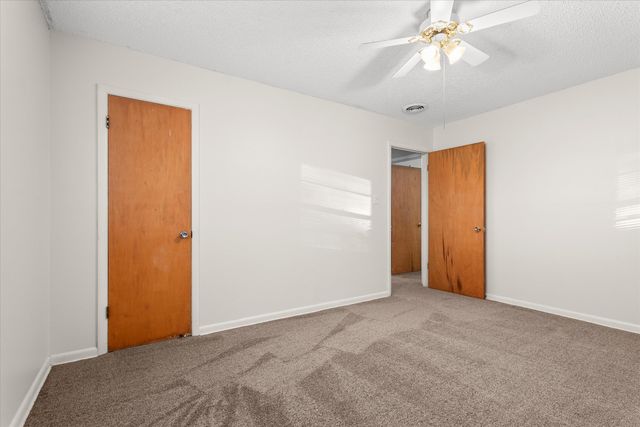 131 Elgin Avenue, Levelland, TX 79336