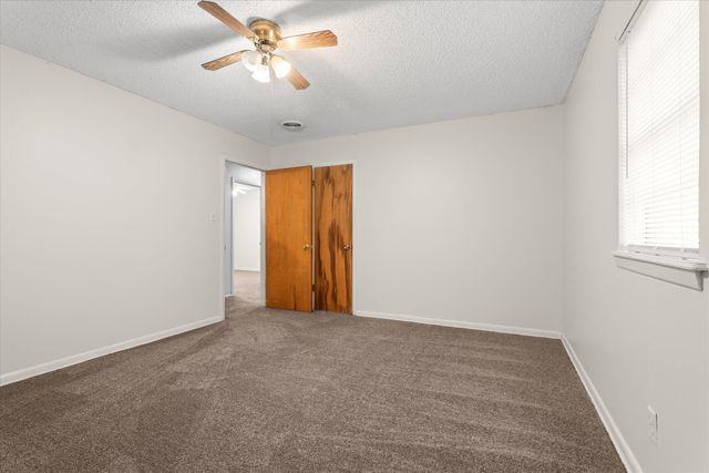 131 Elgin Avenue, Levelland, TX 79336