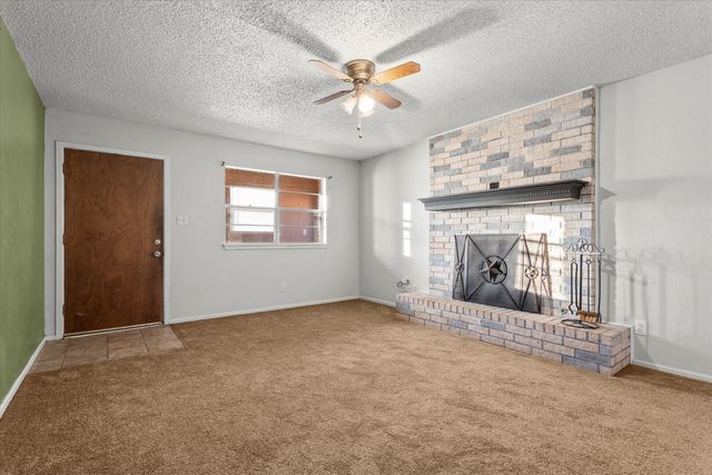 131 Elgin Avenue, Levelland, TX 79336