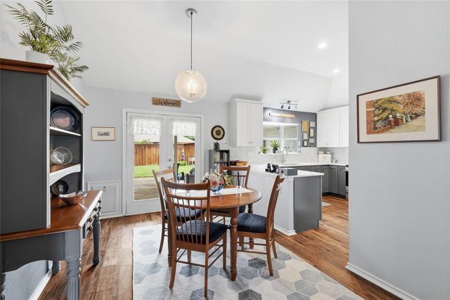 810 Sylvan Creek Drive, Lewisville, TX 75067