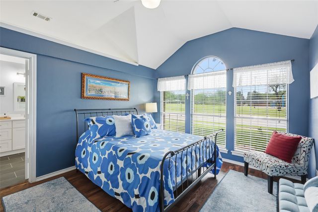 810 Sylvan Creek Drive, Lewisville, TX 75067