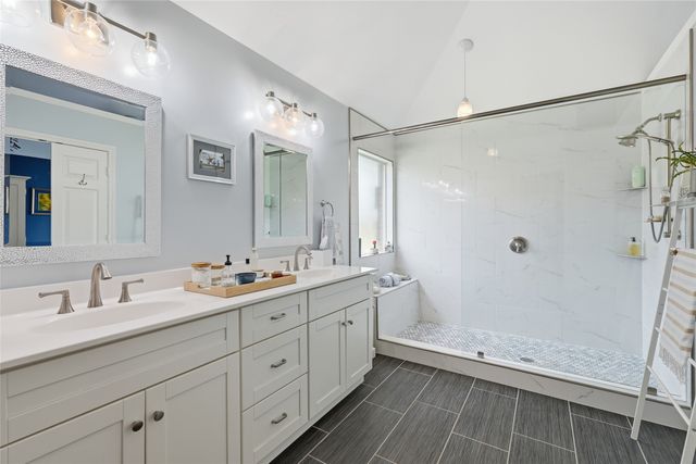 810 Sylvan Creek Drive, Lewisville, TX 75067