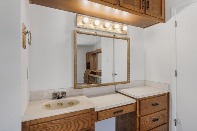2718 Cagua Drive NE, Albuquerque, NM 87110