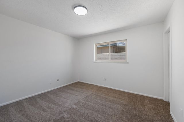 2718 Cagua Drive NE, Albuquerque, NM 87110