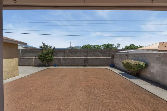 2718 Cagua Drive NE, Albuquerque, NM 87110