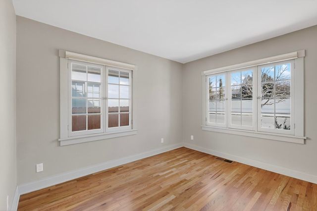 323 High Street SE, Albuquerque, NM 87102