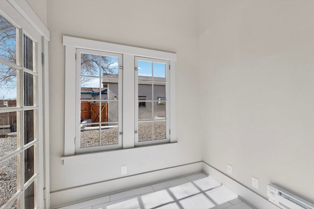 323 High Street SE, Albuquerque, NM 87102