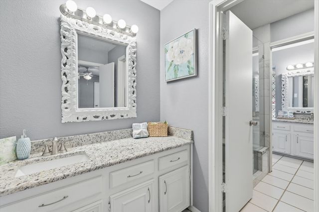 2206 Oak Forest Court, Arlington, TX 76012