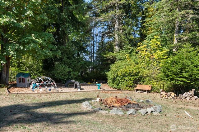 18826 94th Drive NW, Stanwood, WA 98292