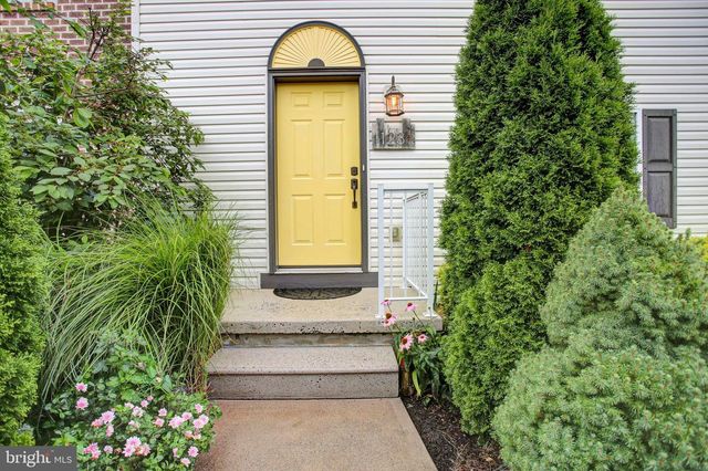 123 WILKSON LANE, Fayetteville, PA 17222