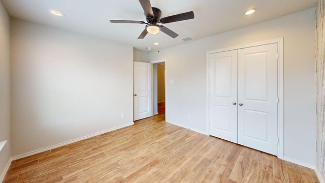 4725 Sassafras Drive, Fort Worth, TX 76036