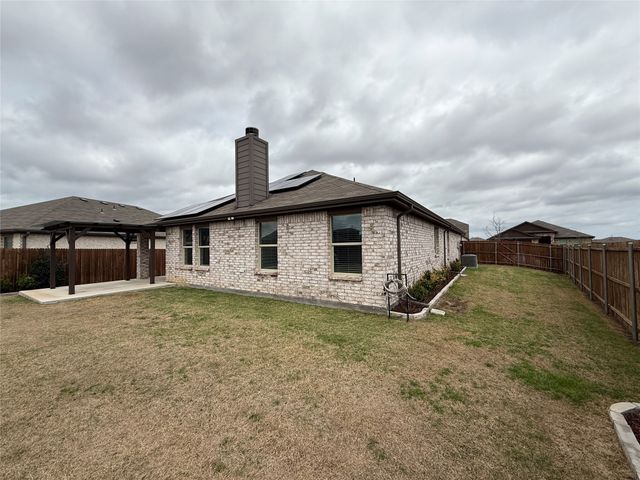 4725 Sassafras Drive, Fort Worth, TX 76036