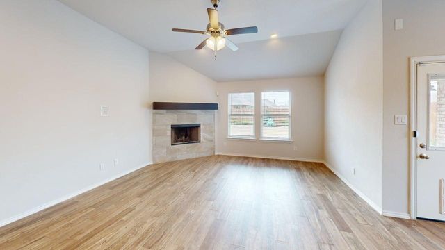 4725 Sassafras Drive, Fort Worth, TX 76036