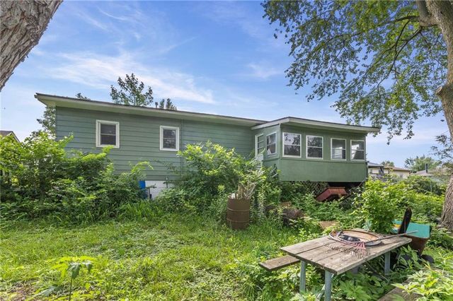 1046 S 79th Terrace, Kansas City, KS 66111