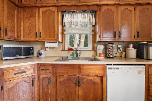 1046 S 79th Terrace, Kansas City, KS 66111