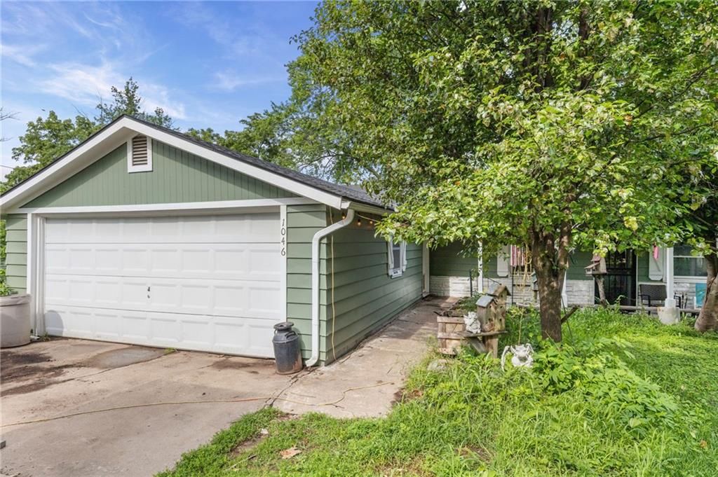1046 S 79th Terrace, Kansas City, KS 66111