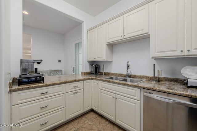 12651 S 71ST Street, Tempe, AZ 85284