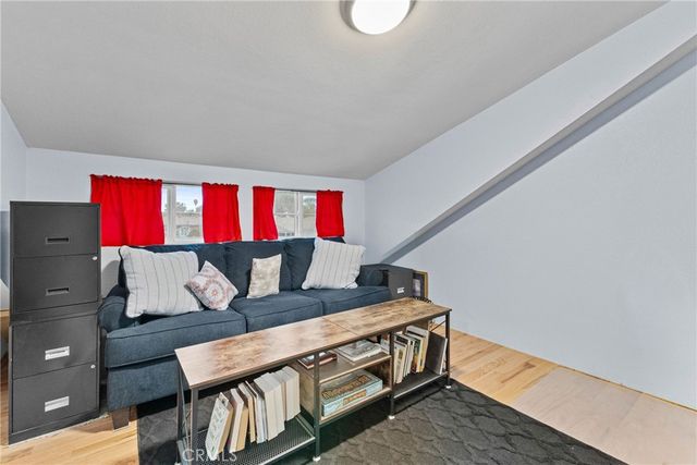 869 Fillmore Court, Hemet, CA 92543