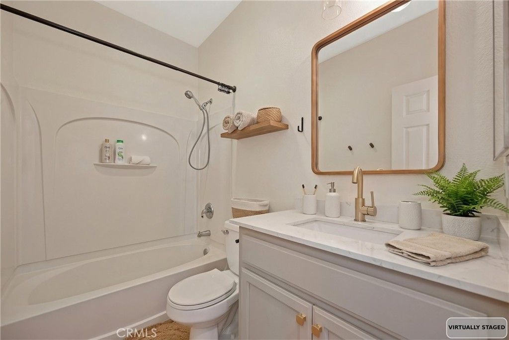 Image 13 of property listing at 2821 Unity Pointe, Sacramento, CA 95833