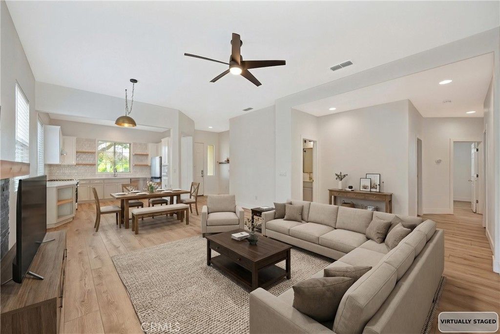 Image 6 of property listing at 2821 Unity Pointe, Sacramento, CA 95833