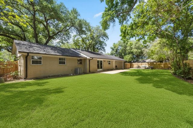 8303 Wilson Street, Fulshear, TX 77441