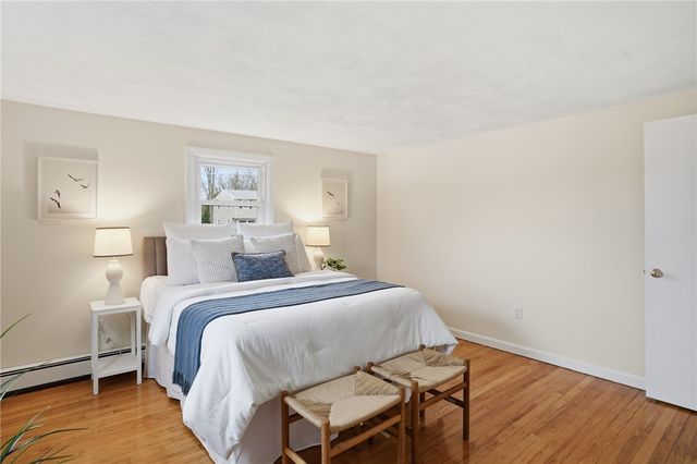 49 Roosevelt Drive, Bristol, RI 02809