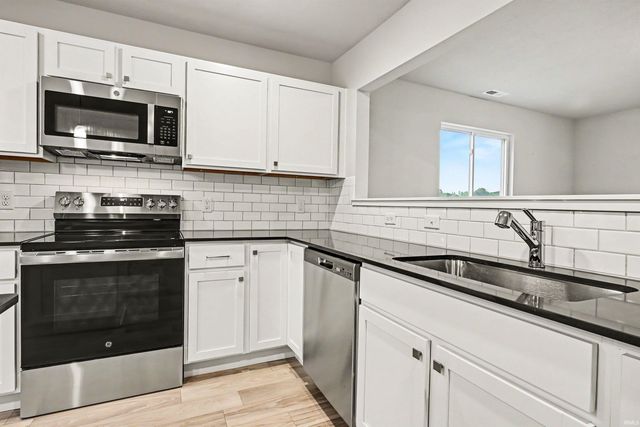 2167 Miami Trail, Huntington, IN 46750