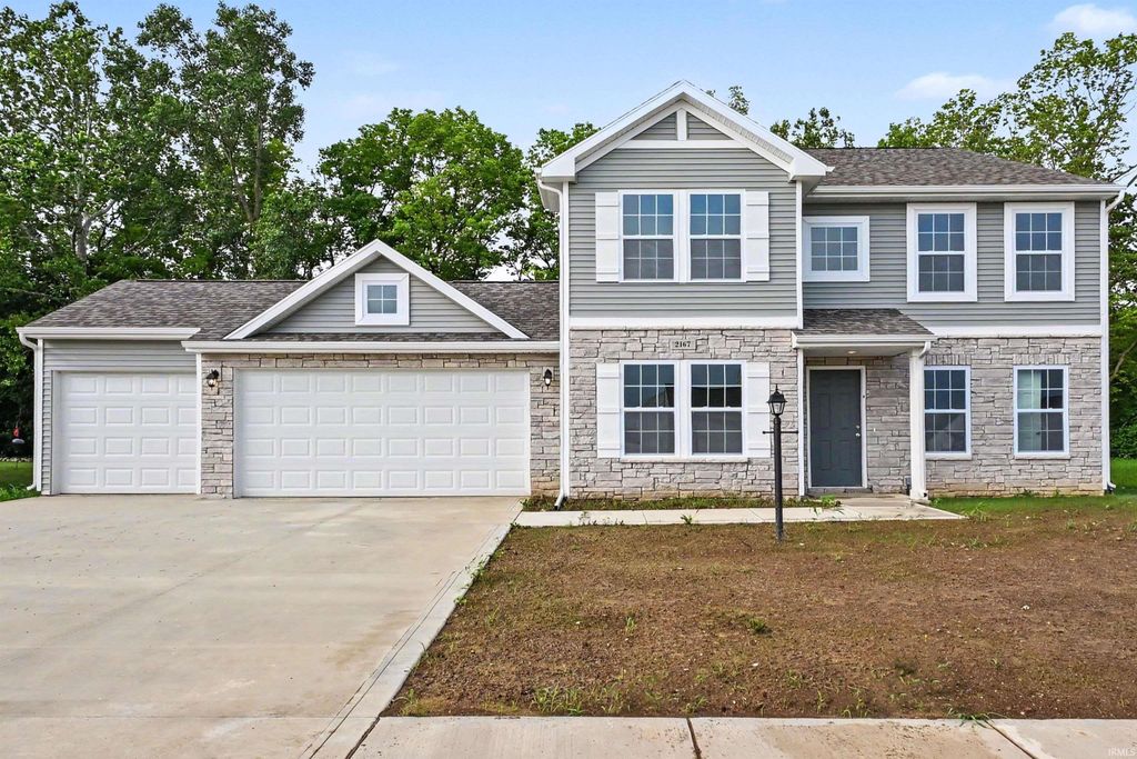 2167 Miami Trail, Huntington, IN 46750