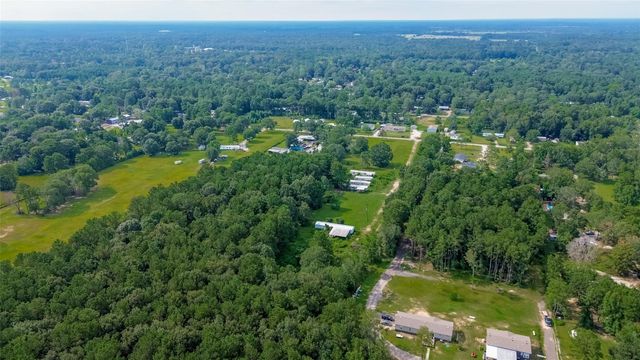905 County Road 379, Cleveland, TX 77328