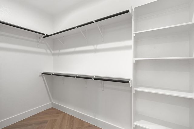 137 Granitecastle DR, Granite Shoals, TX 78654