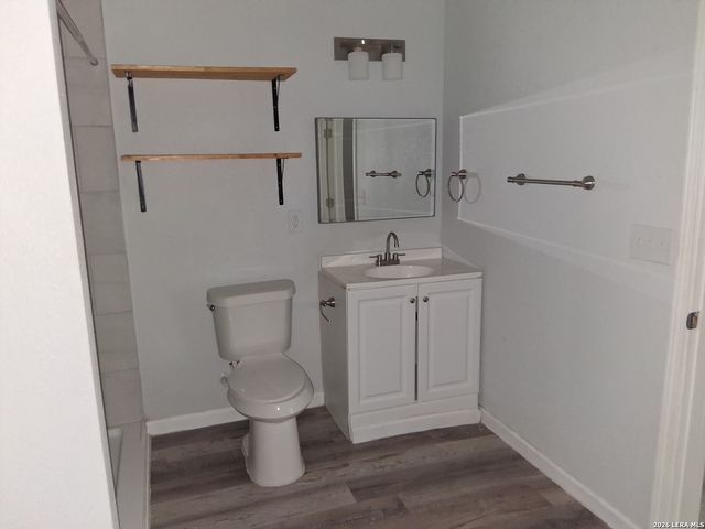 539 hicks, San Antonio, TX 78210