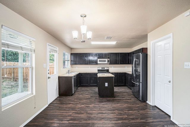 7911 Maple Leaf, San Antonio, TX 78254