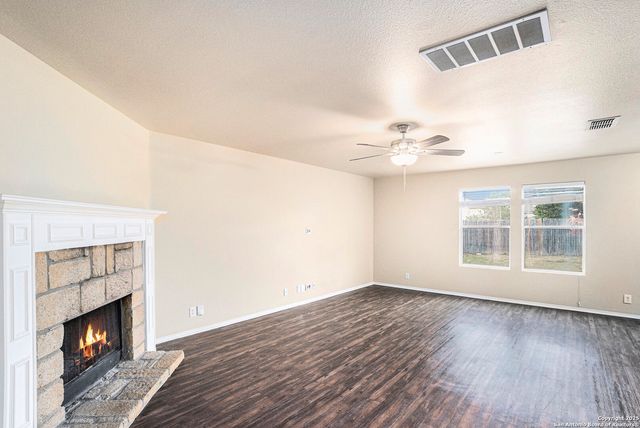 7911 Maple Leaf, San Antonio, TX 78254