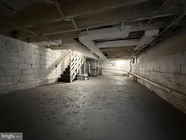 333 W BUCK ST, Paulsboro, NJ 08066