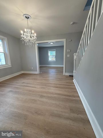 333 W BUCK ST, Paulsboro, NJ 08066