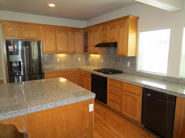 1721 Monte Vista Drive, Hollister, CA 95023