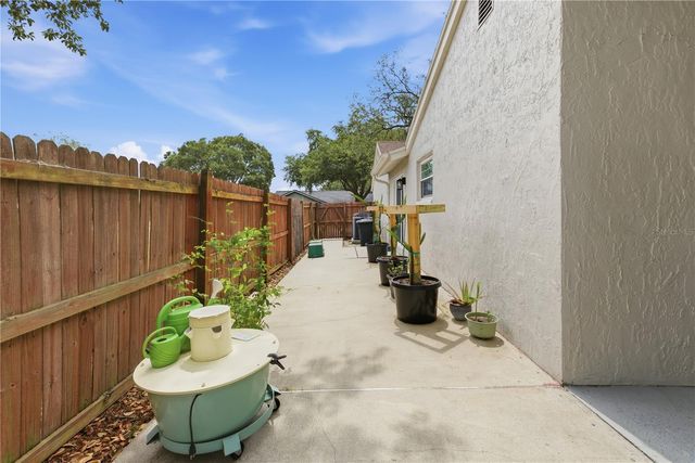 1389 PONCE DE LEON BOULEVARD, Winter Springs, FL 32708