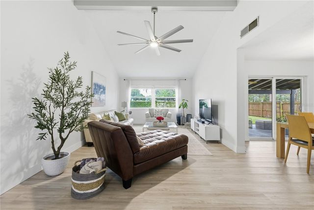 1389 PONCE DE LEON BOULEVARD, Winter Springs, FL 32708
