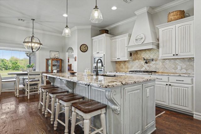 7703 E 81st Place North, Owasso, OK 74055