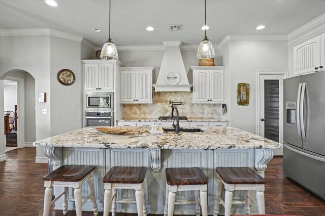 7703 E 81st Place North, Owasso, OK 74055