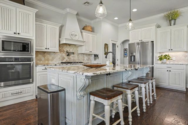 7703 E 81st Place North, Owasso, OK 74055