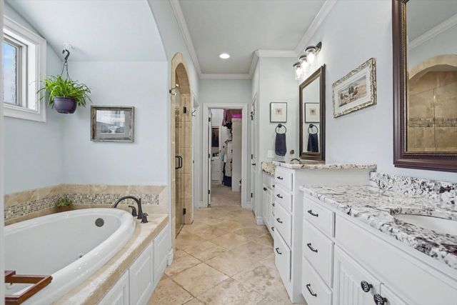 7703 E 81st Place North, Owasso, OK 74055