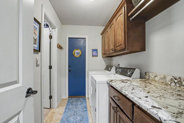 7703 E 81st Place North, Owasso, OK 74055