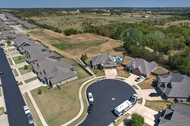 7703 E 81st Place North, Owasso, OK 74055