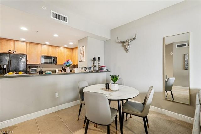 5781 Cape Harbour DR 903, Cape Coral, FL 33914