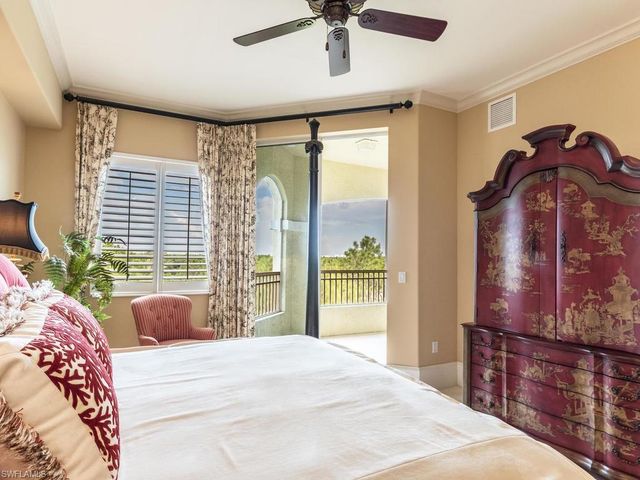 2728 Tiburon BLVD E PH-503, Naples, FL 34109